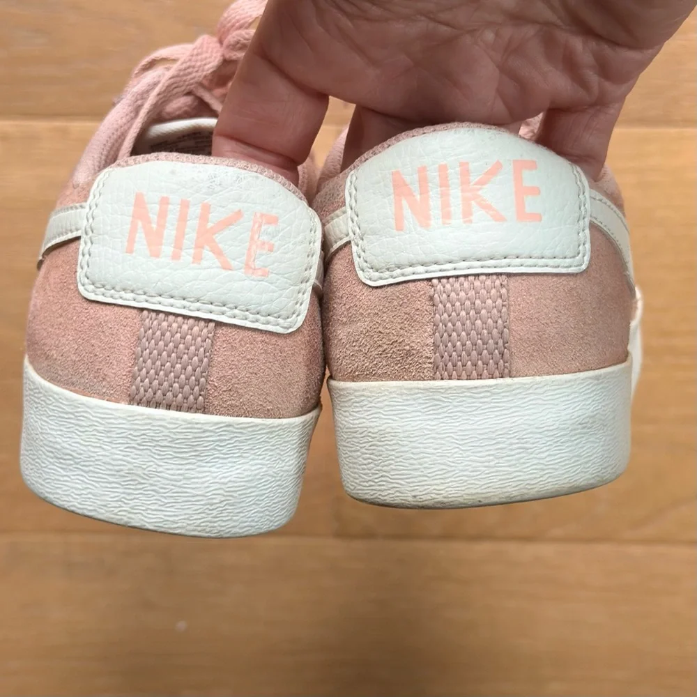 Nike blazers low
