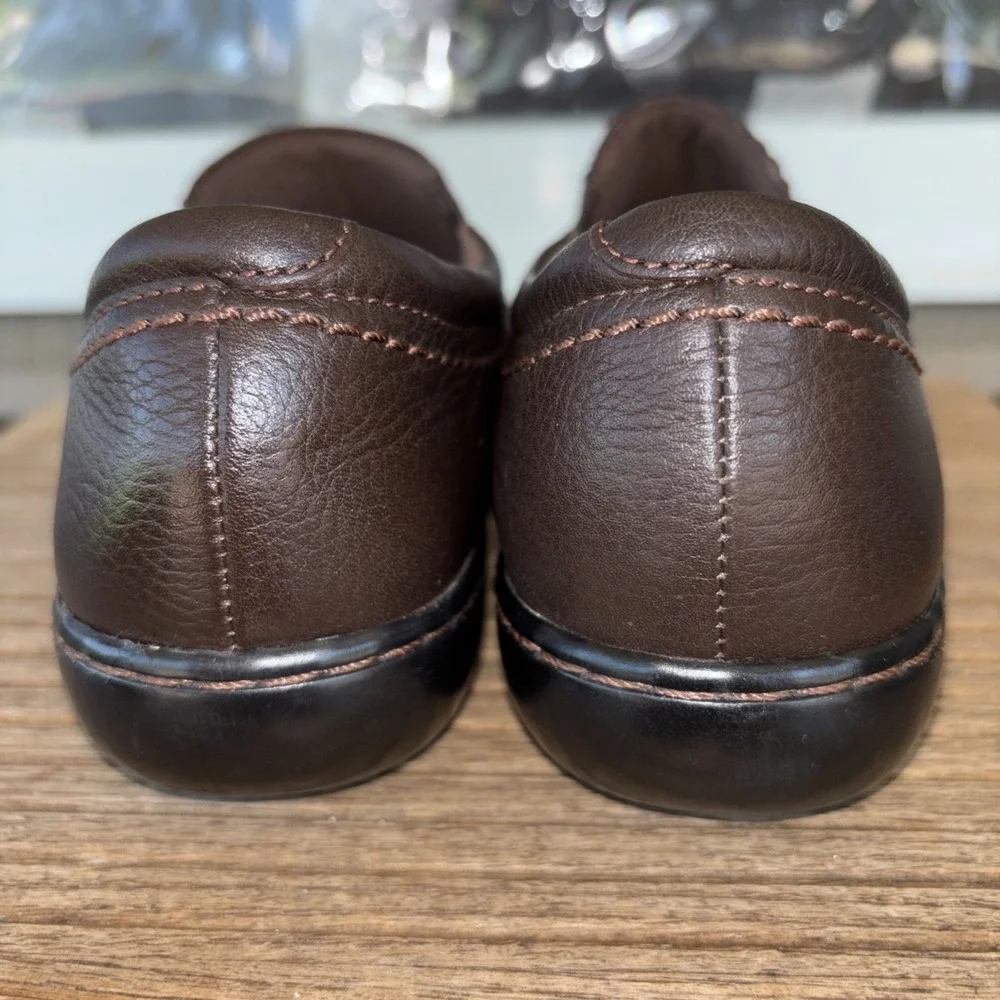 Clarks this product