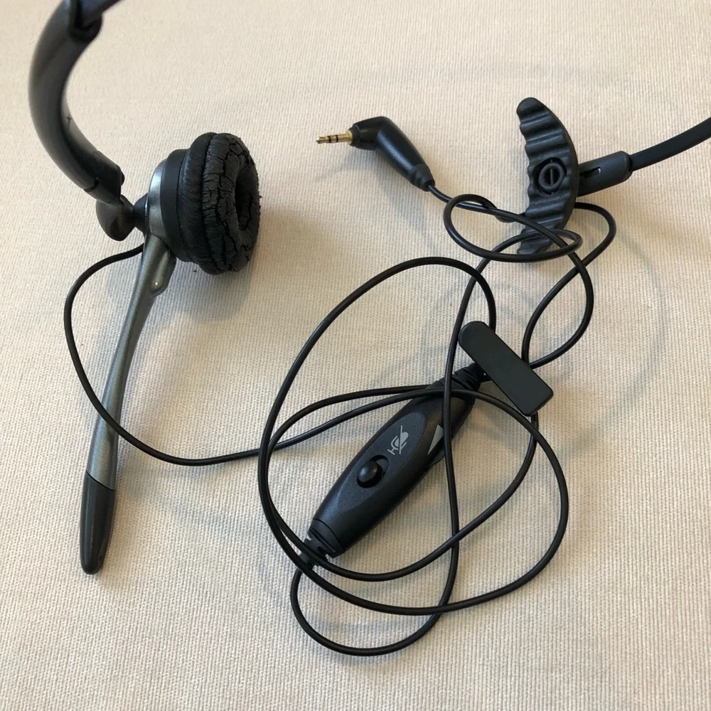 Wired Black Mono Headset with Boom Microphone and Inline Control
