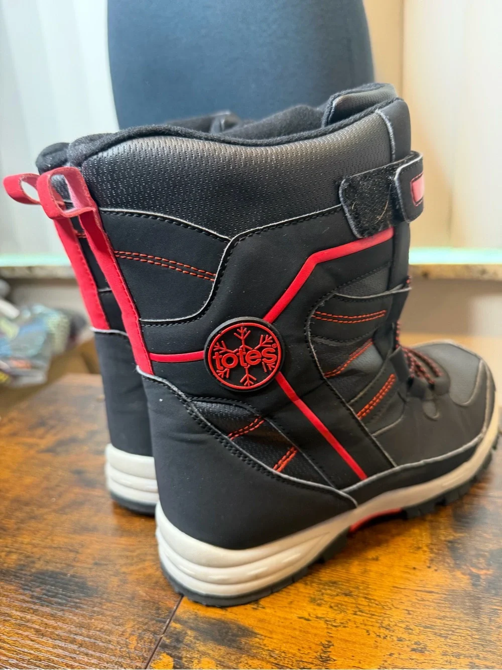 Totes Boys Black and Red Winter Boots - Sturdy Outdoor Snow Sneakers Size 6