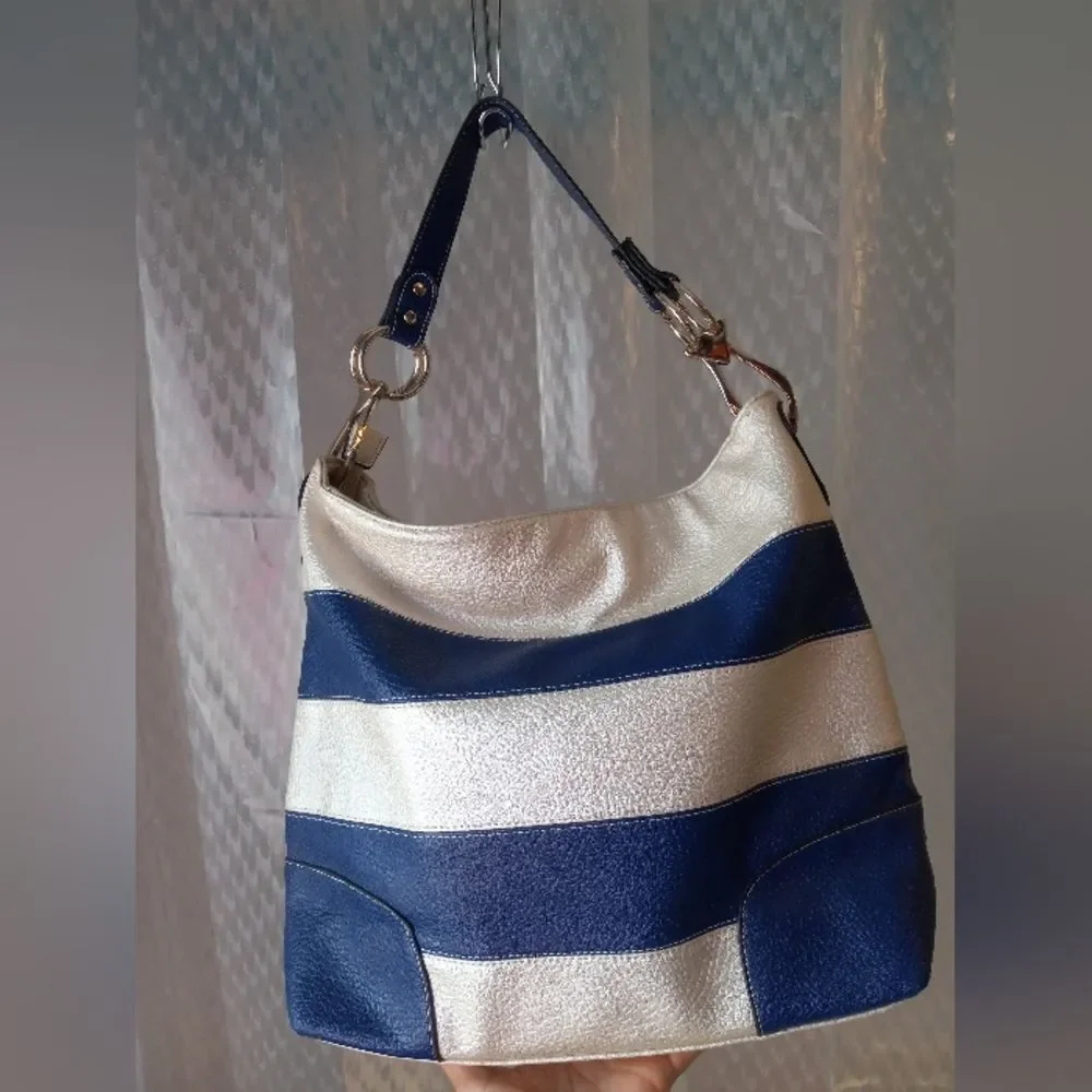 Unbranded beautiful purse