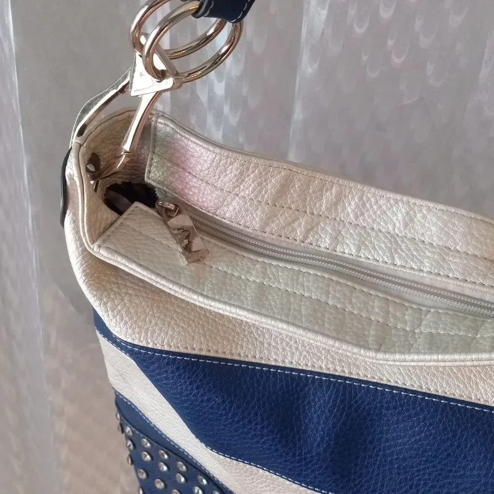 Unbranded beautiful purse