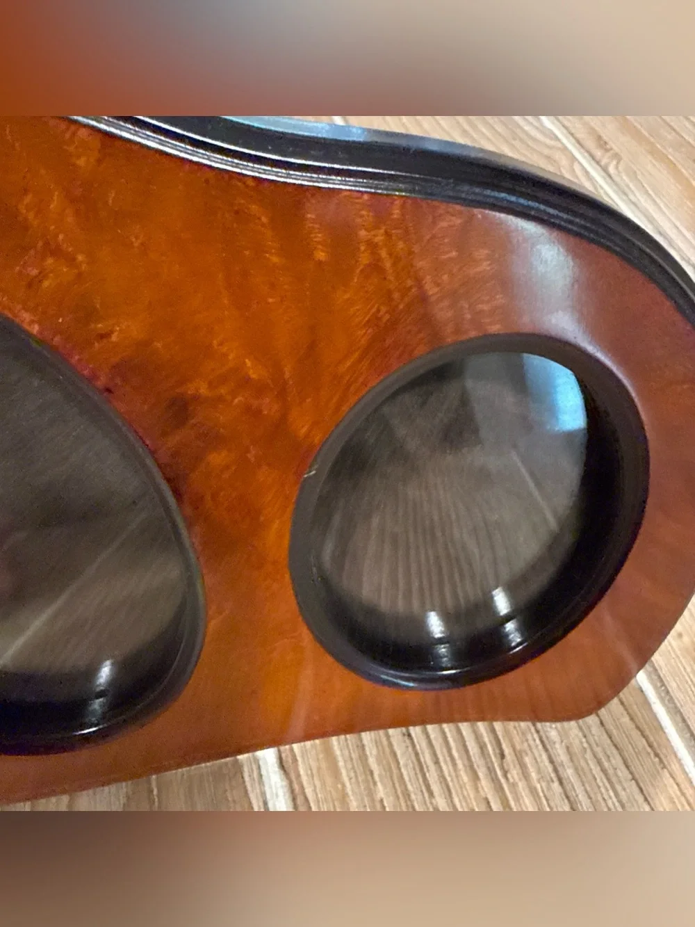 J Peterman Co. triple oval