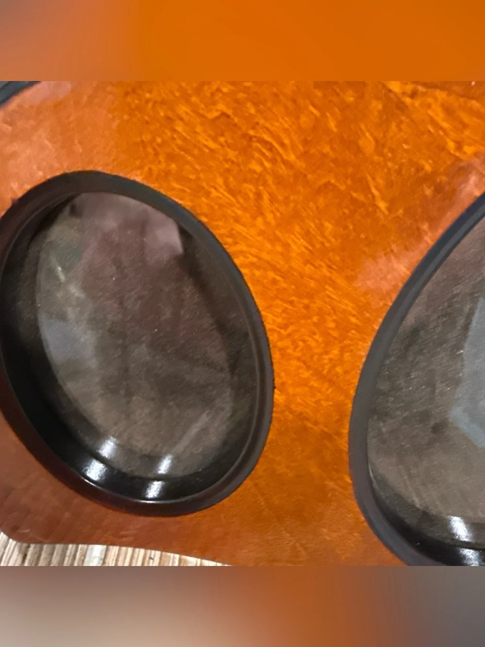 J Peterman Co. triple oval