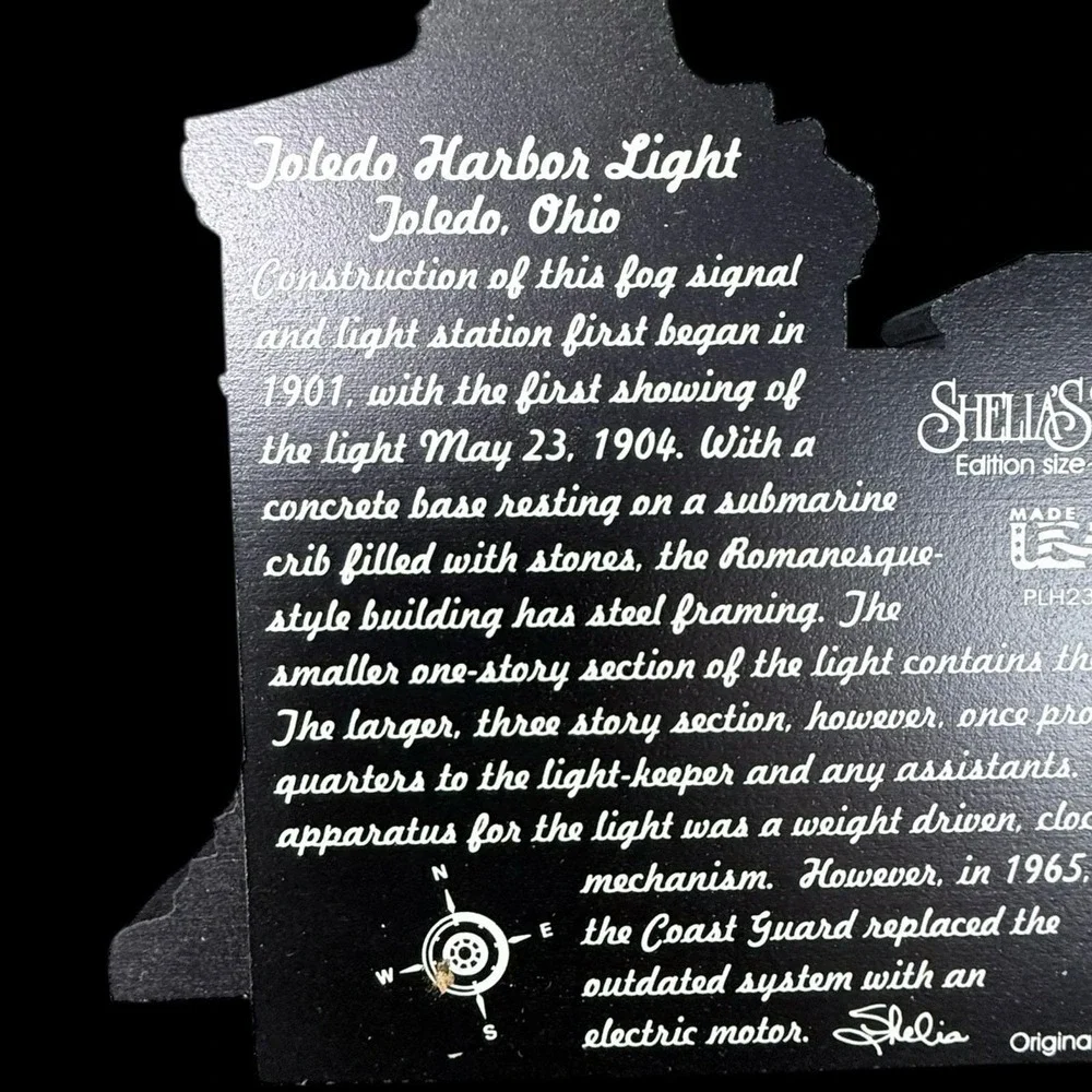 Shelia's Toledo Harbor Light Lighthouse Toledo, Ohio Wooden‎ Shelf Sitter 2000