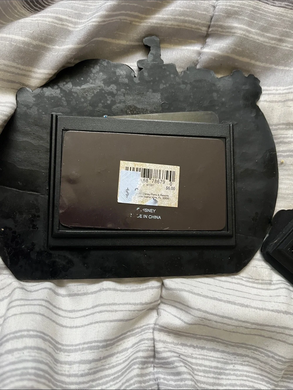 Disney two magnetic
