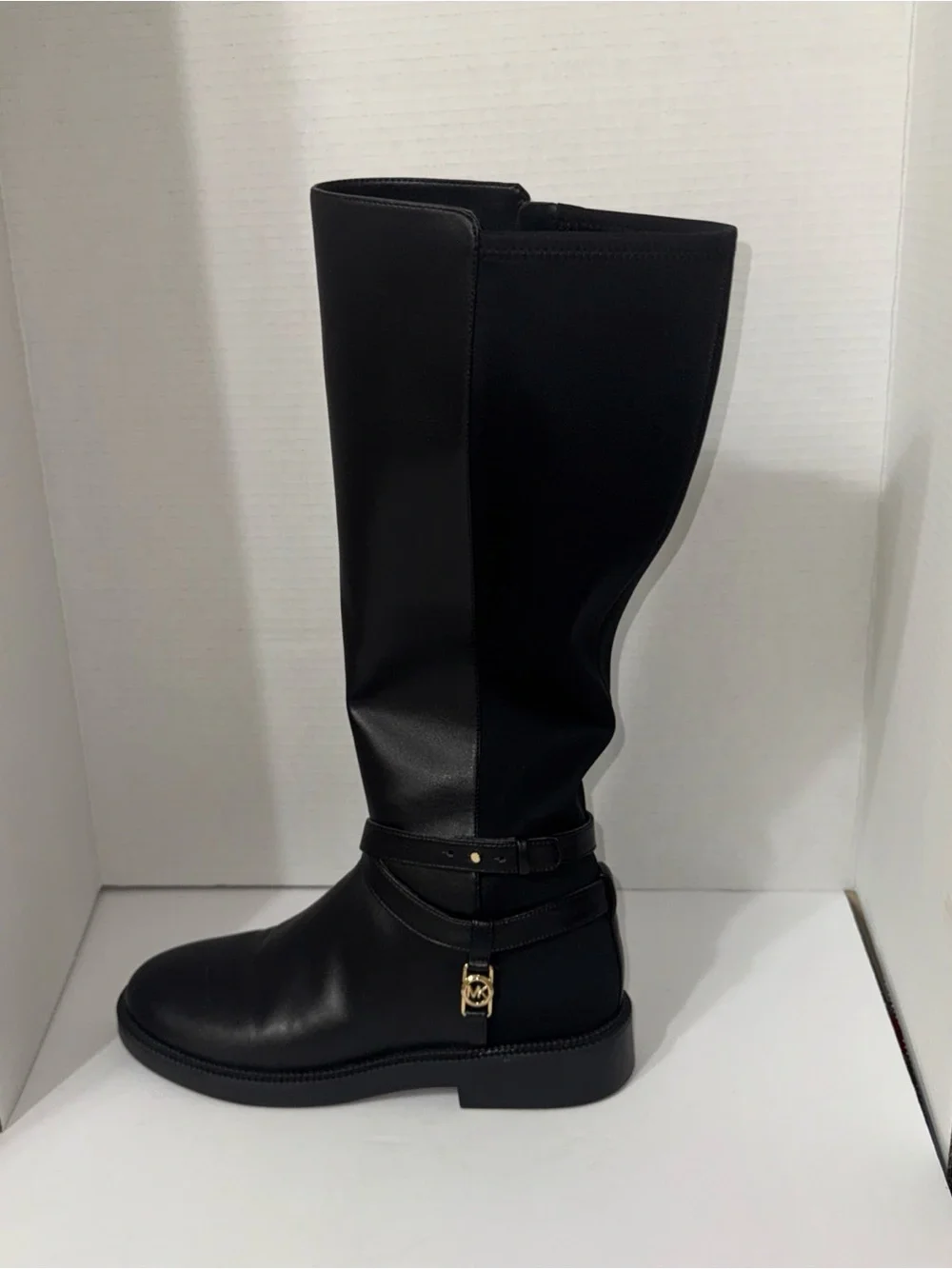 Michael Kors toe knee