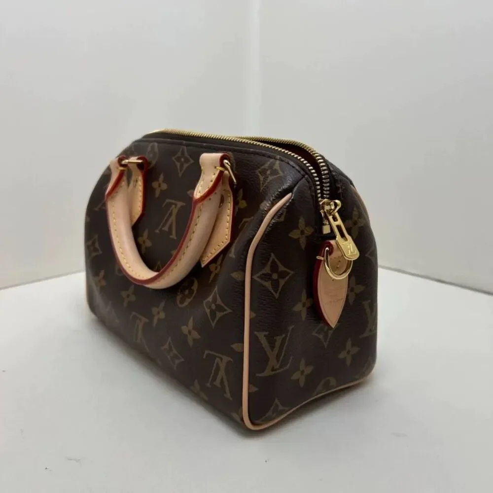 Louis Vuitton Women Pre-Loved Bag Very Good Condition