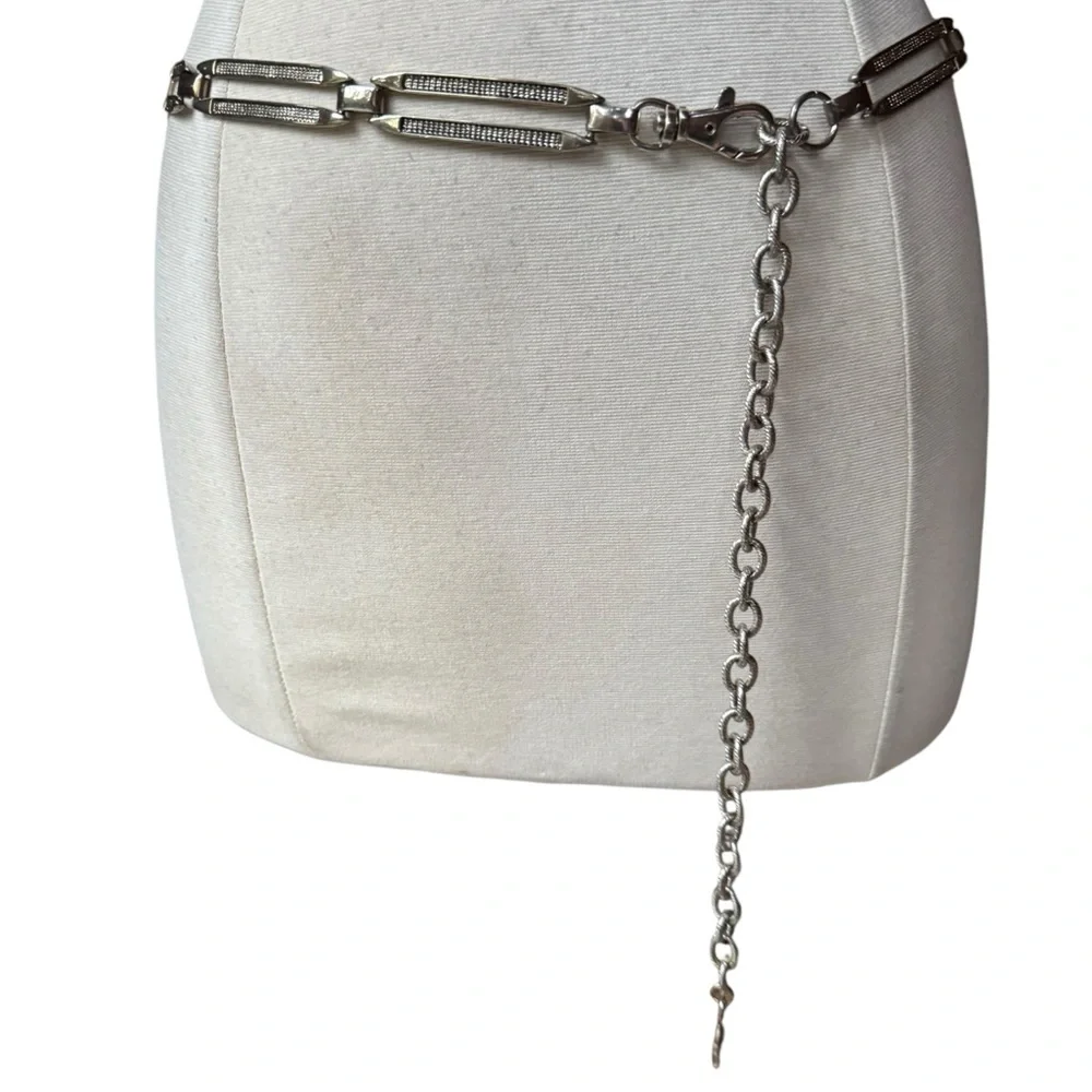 1990s/Y2K Silver-Tone Rectangular Link Metal Chain w/Lobster Clasp‎ Closure Belt