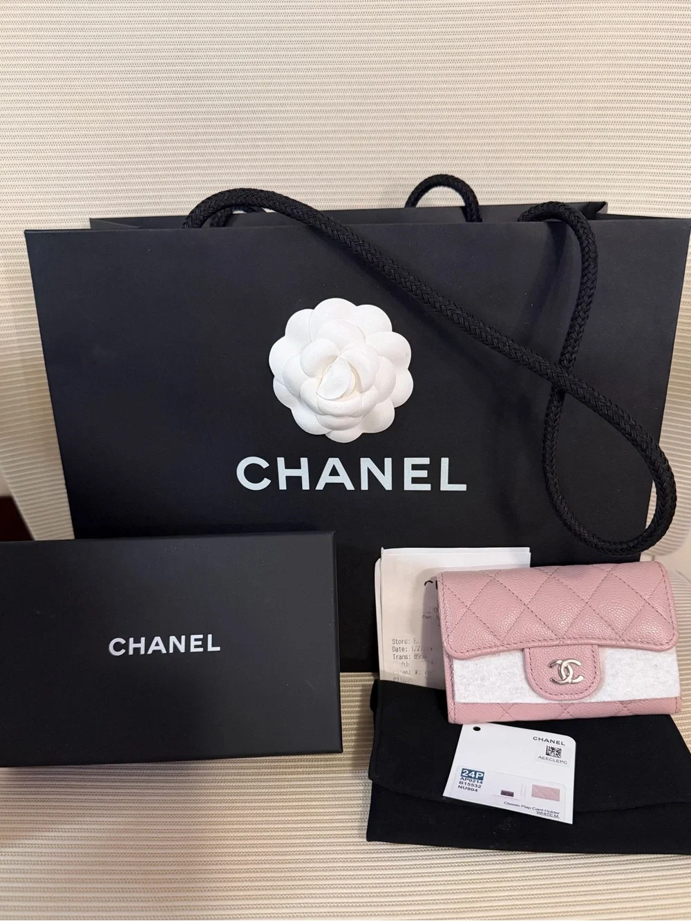 CHANEL 24P Quilted Caviar Card Holder Silver Hardware