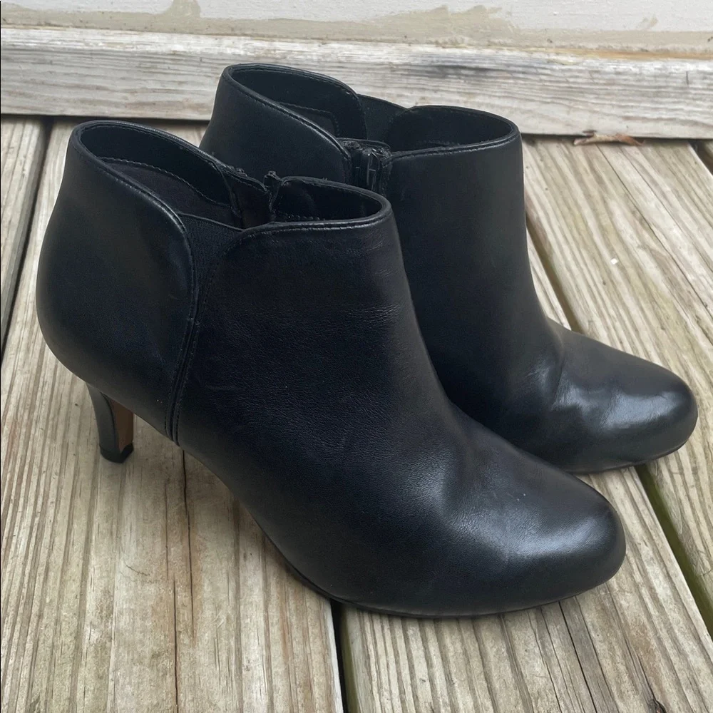 Clarks collection arista
