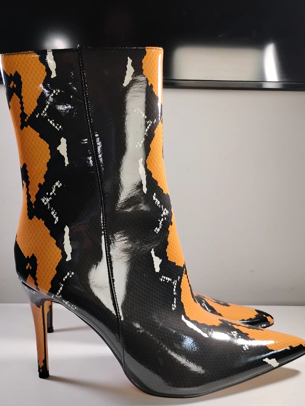 N/A ankle colorblock