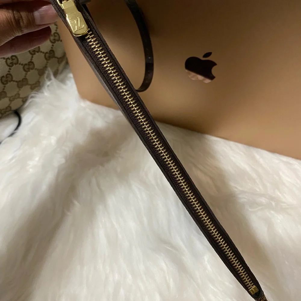 Louis Vuitton louis vuitton