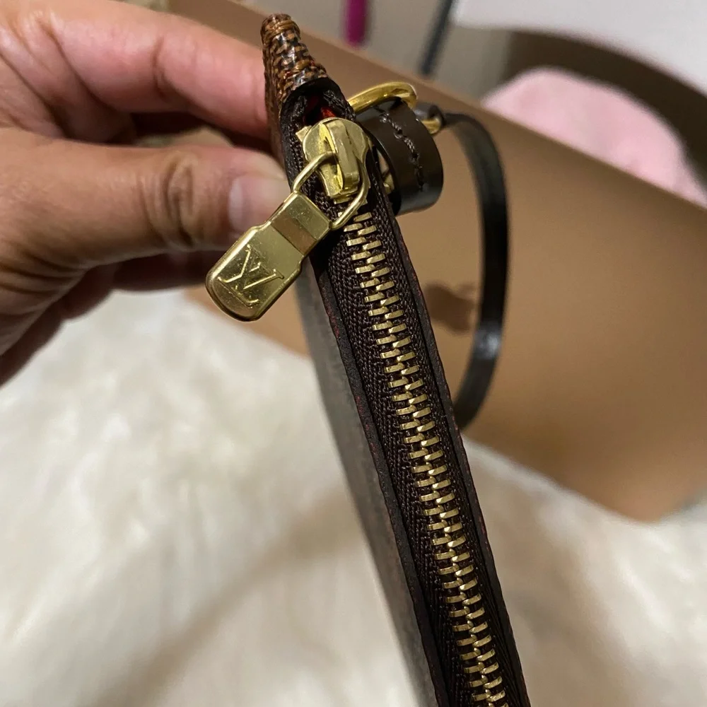 Louis Vuitton louis vuitton