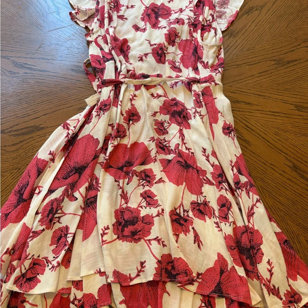 Free People embrace elegance