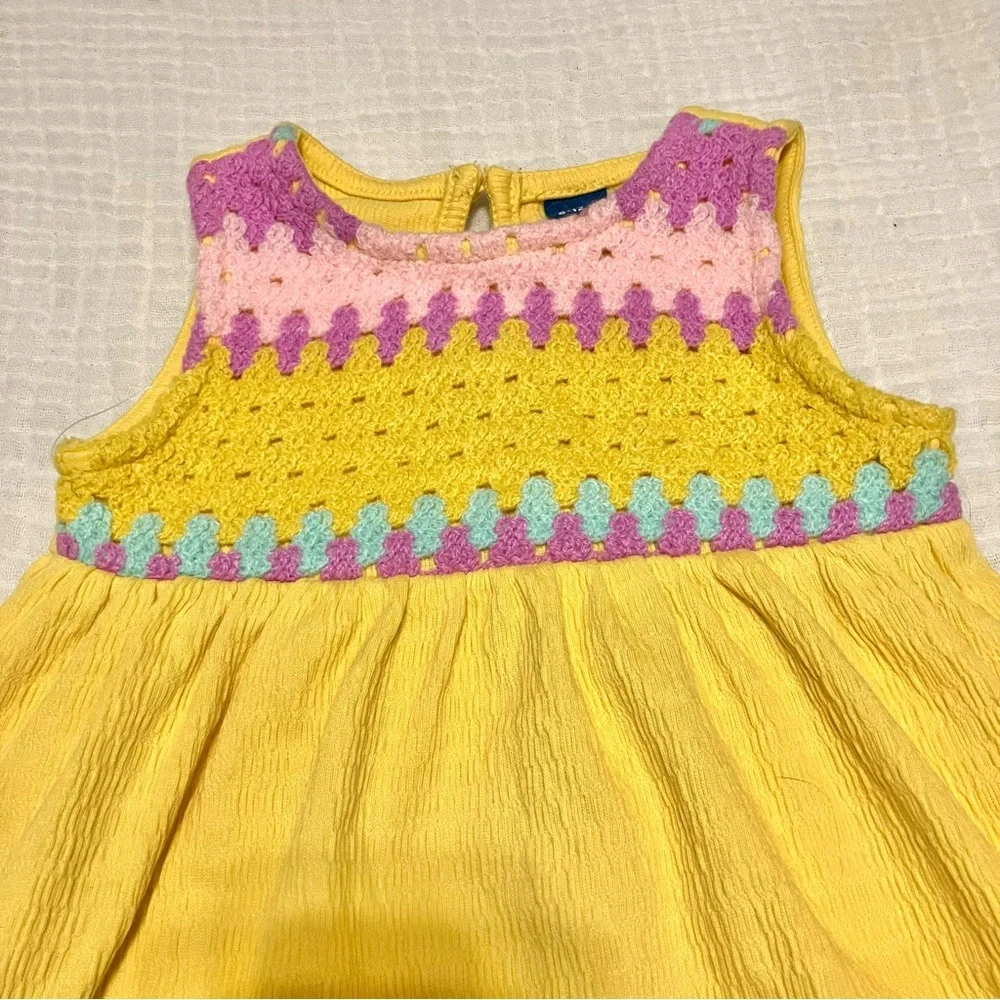 Old Navy girl’s old