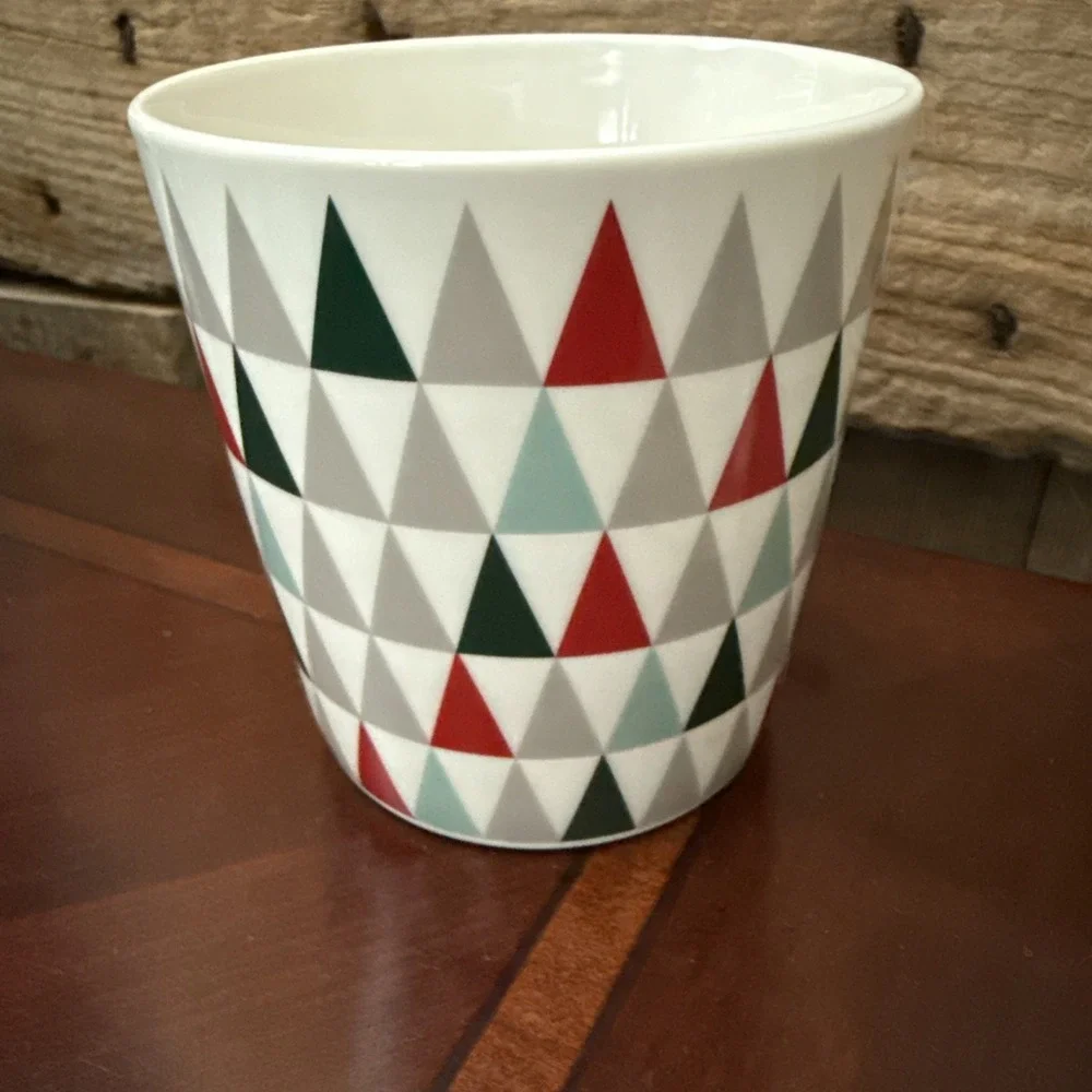 Starbucks Mug With Geometric Design Multicolor Triangles 18oz