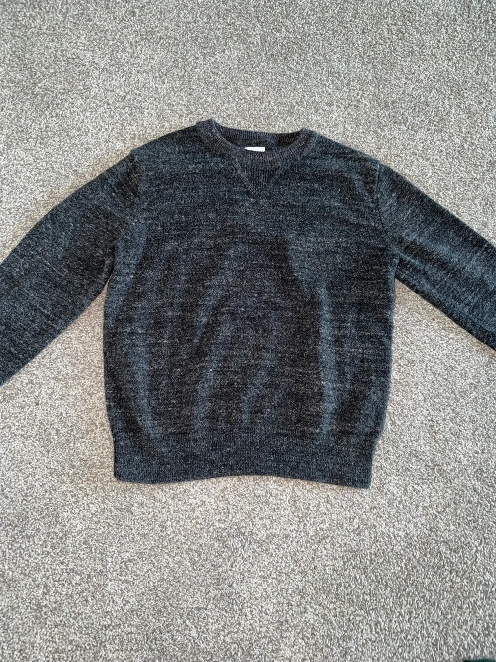 GAP Boys Size Medium Gray Sweater