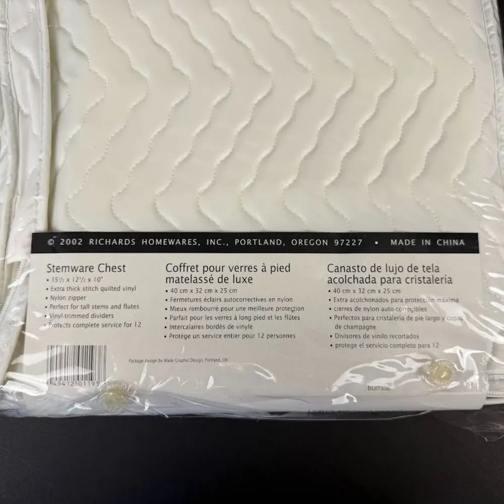 Richard's Deluxe Quilted Vinyl Stemware Chest w/ Dividers, Holds 12 Glasses-NEW