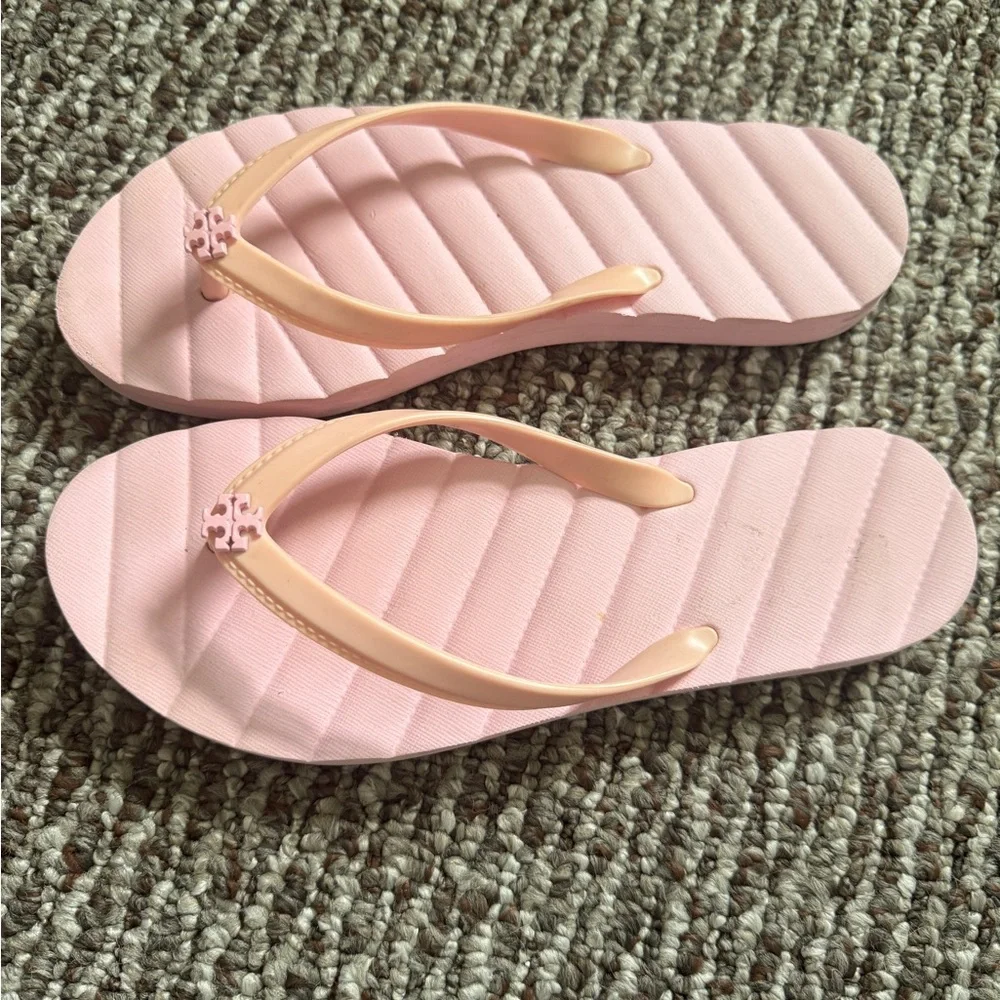 Tory Burch classic tory
