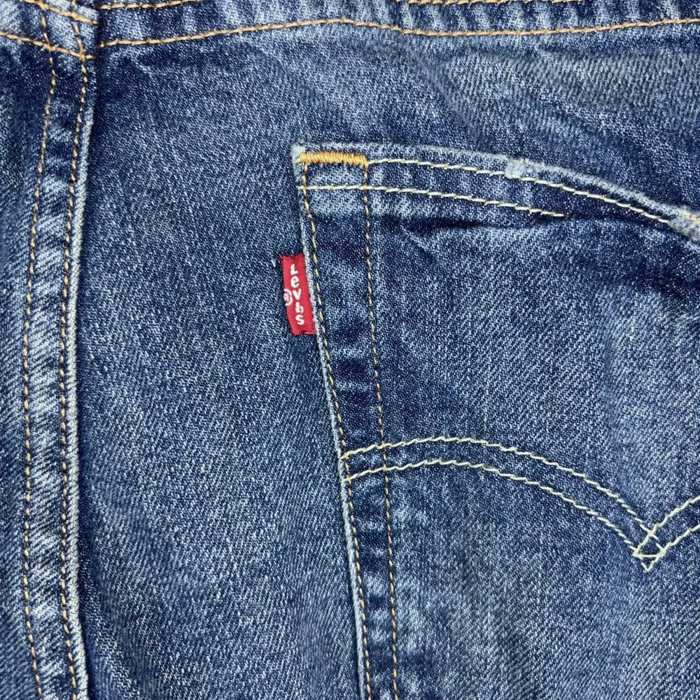 Levis product pair