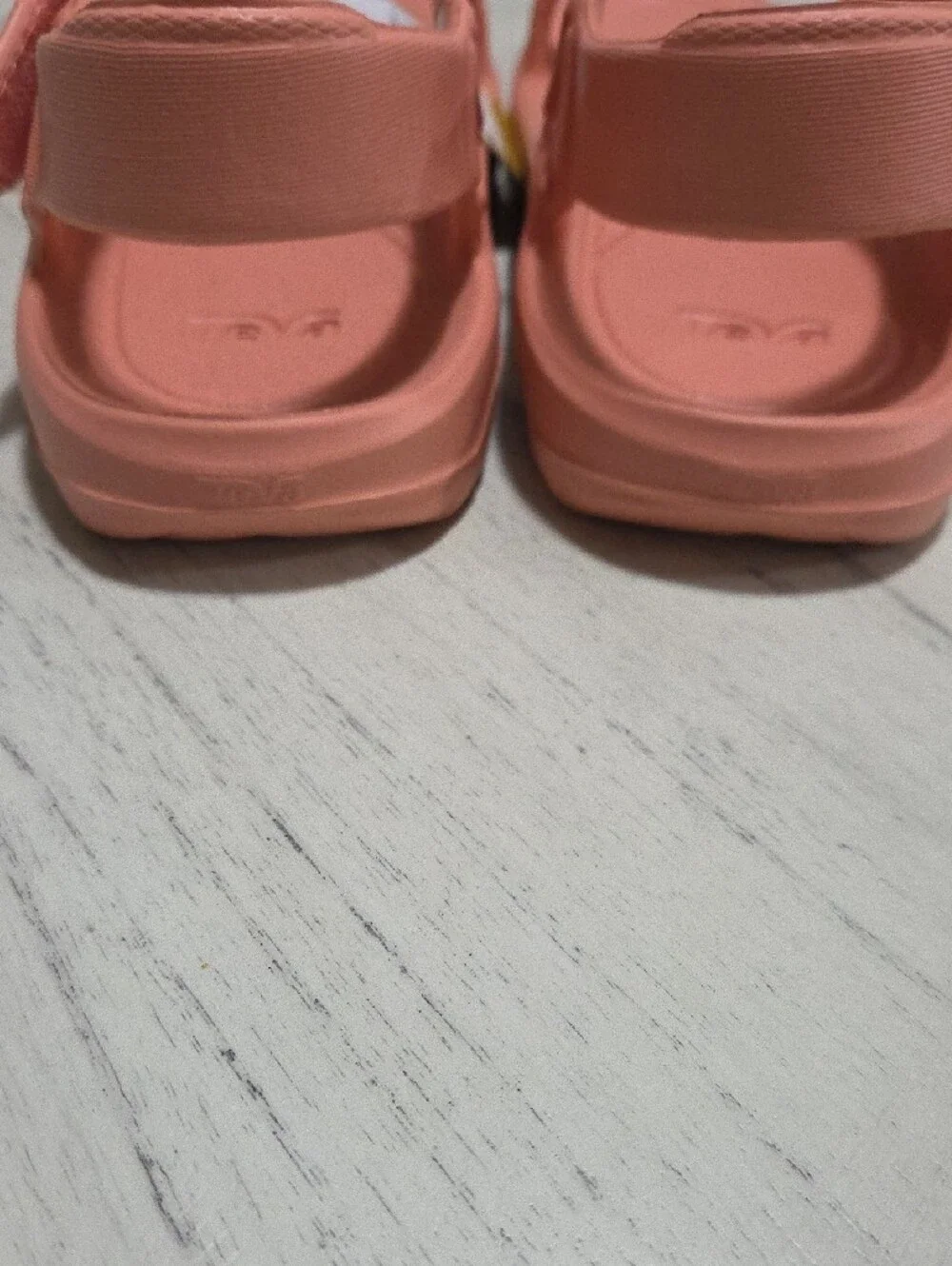 Teva nwt kids