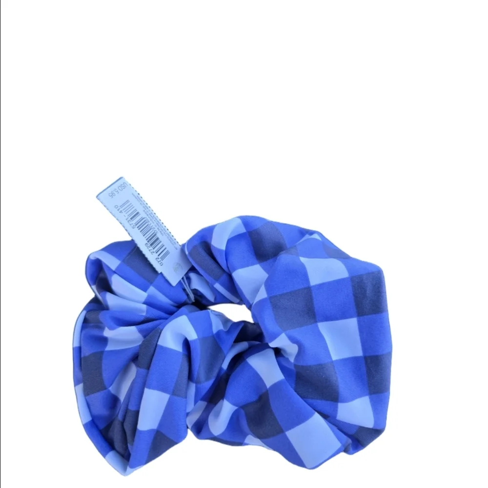 NWT Aerie Blue Checkered Scrunchie