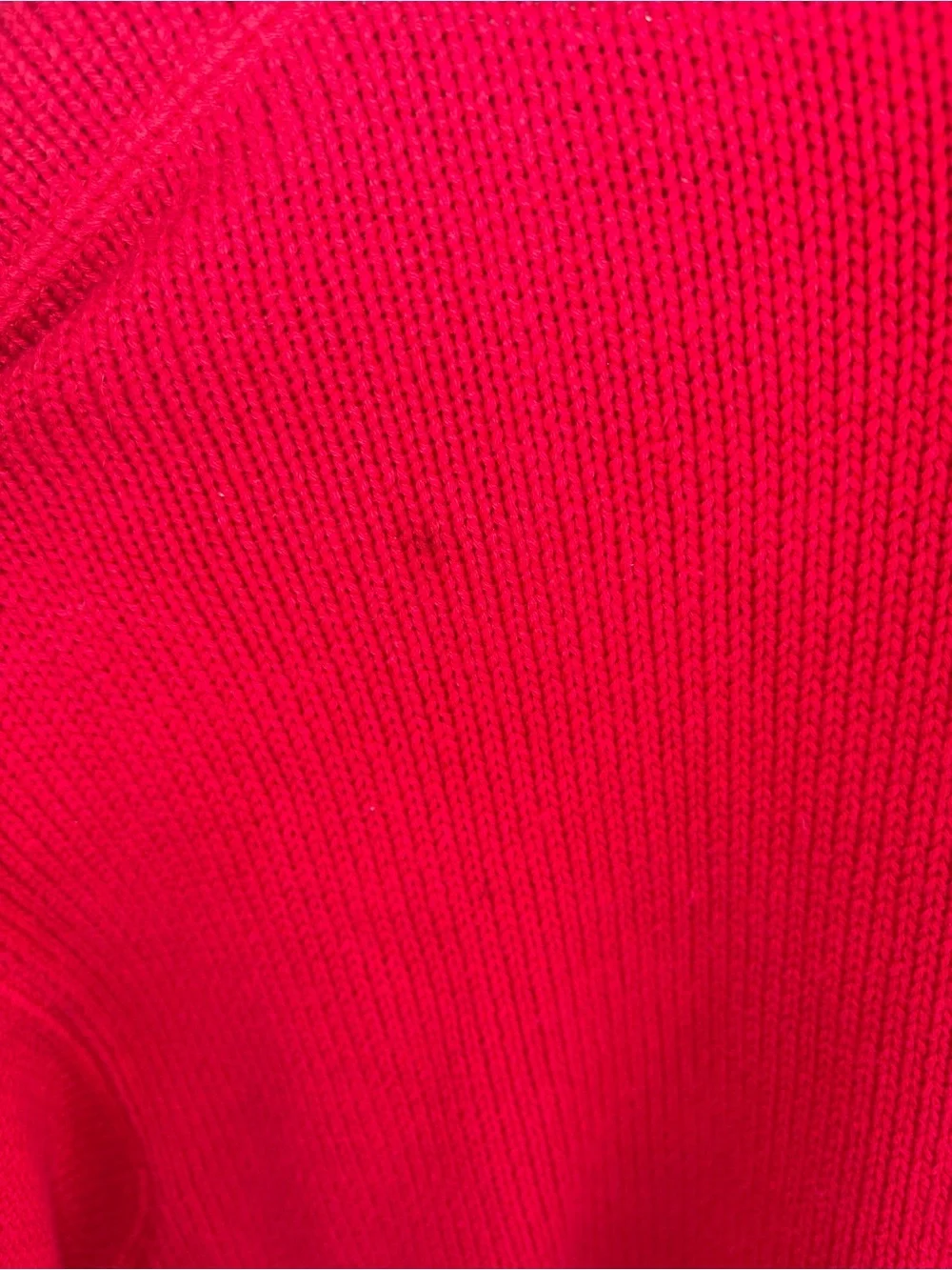 Tommy Hilfiger men’s 100% cotton Red Crewneck Sweater - Classic Knit size XL