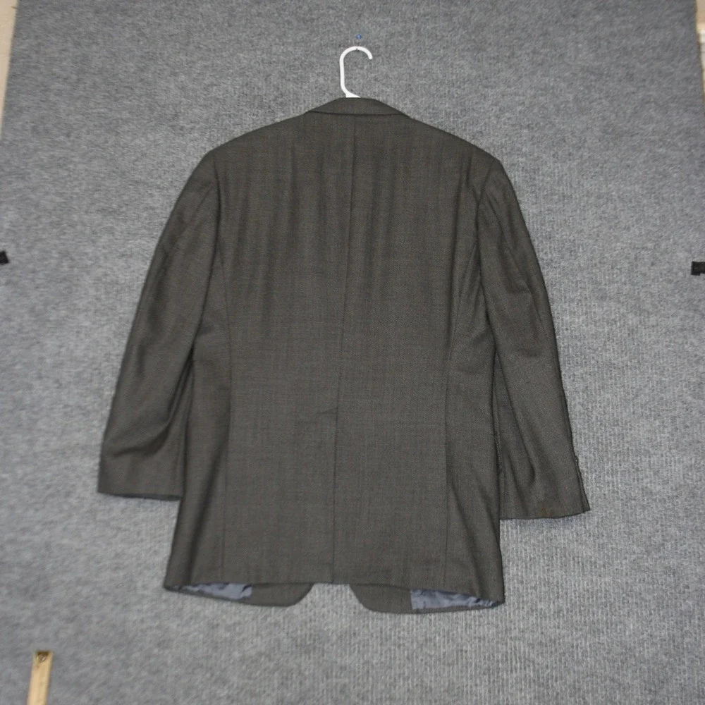 Brooks Brothers measurements pit