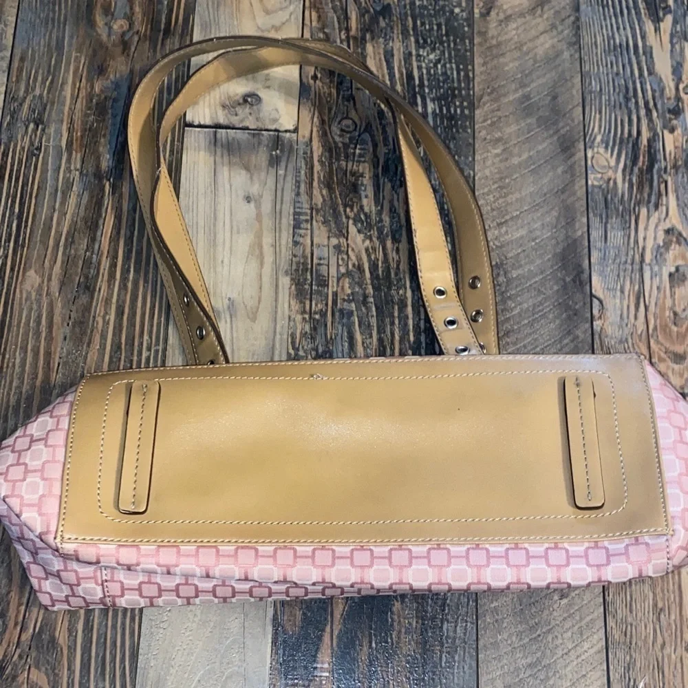 Nine West elegant shoulder