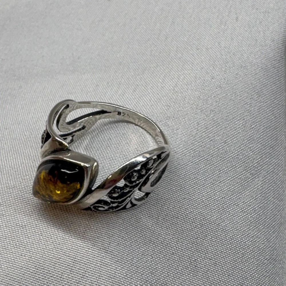N/A band openwork inclusions