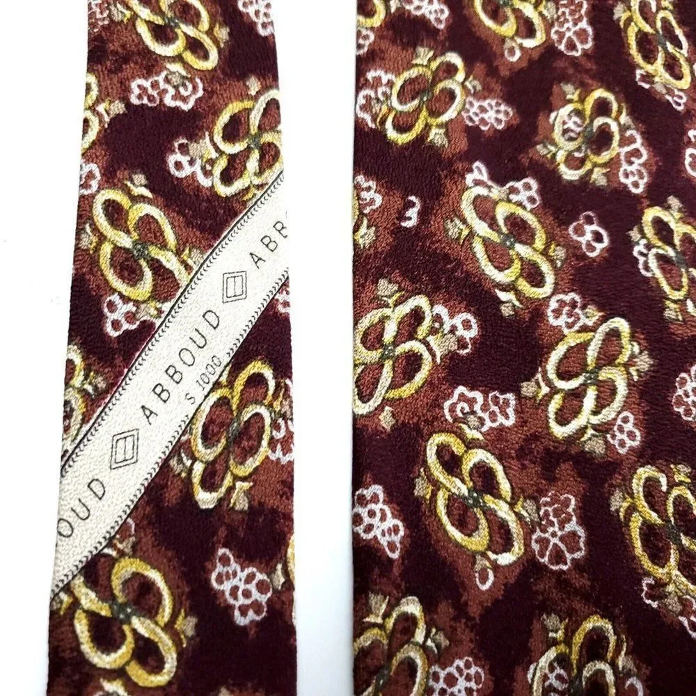 Joseph Abboud tie meticulously