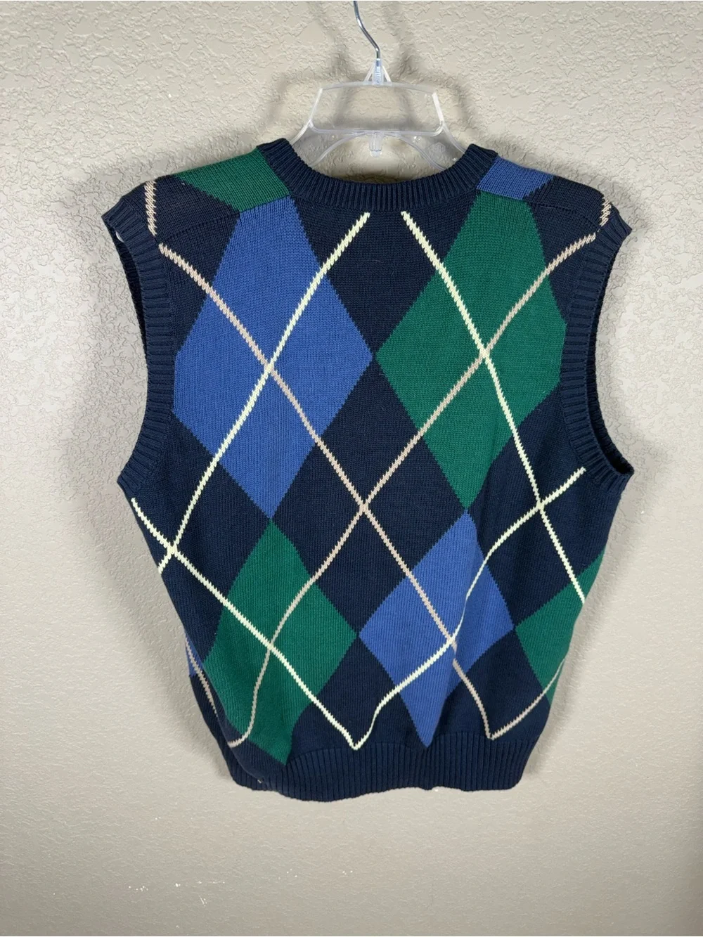 Men's Greenwich Argyle V-Neck Sweater Vest