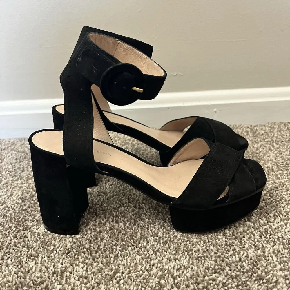 Stuart Weitzman good preowned