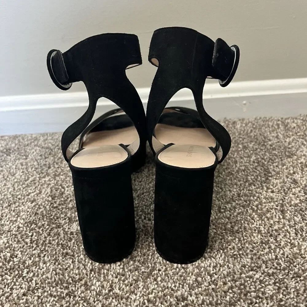 Stuart Weitzman good preowned