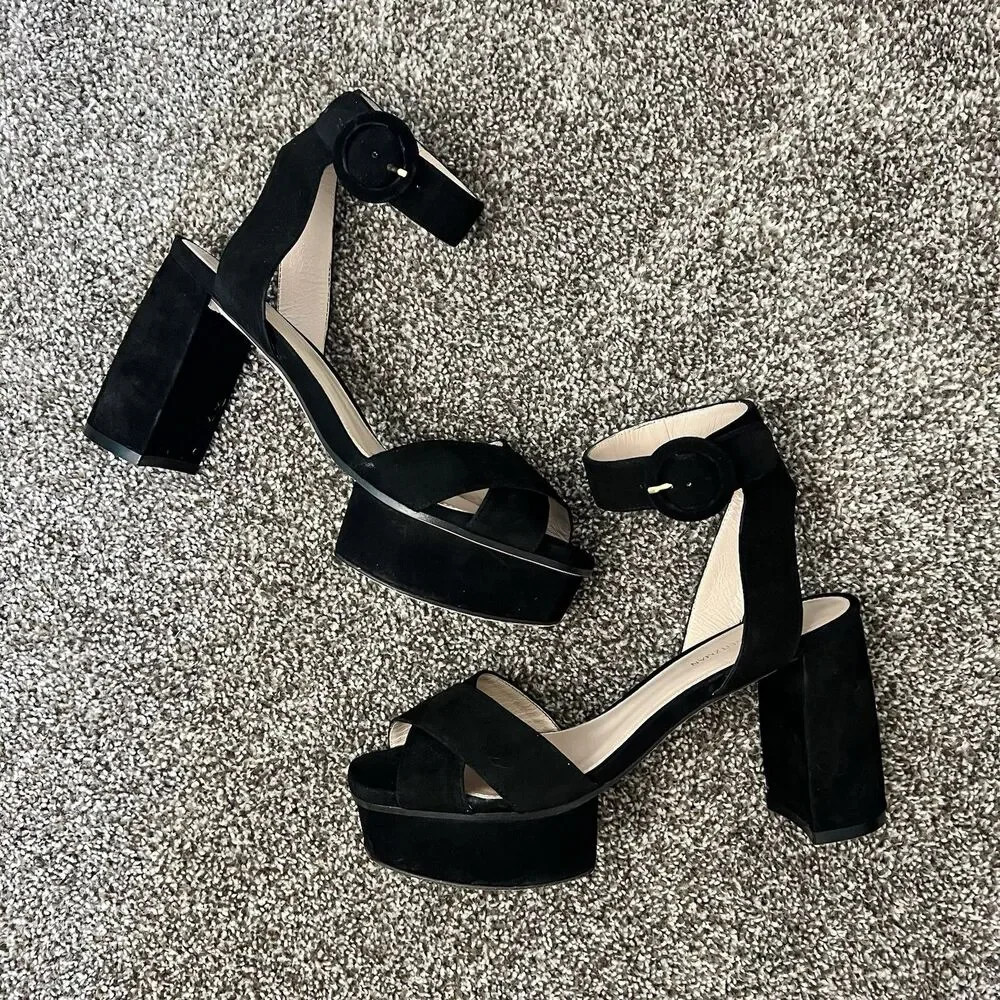 Stuart Weitzman good preowned