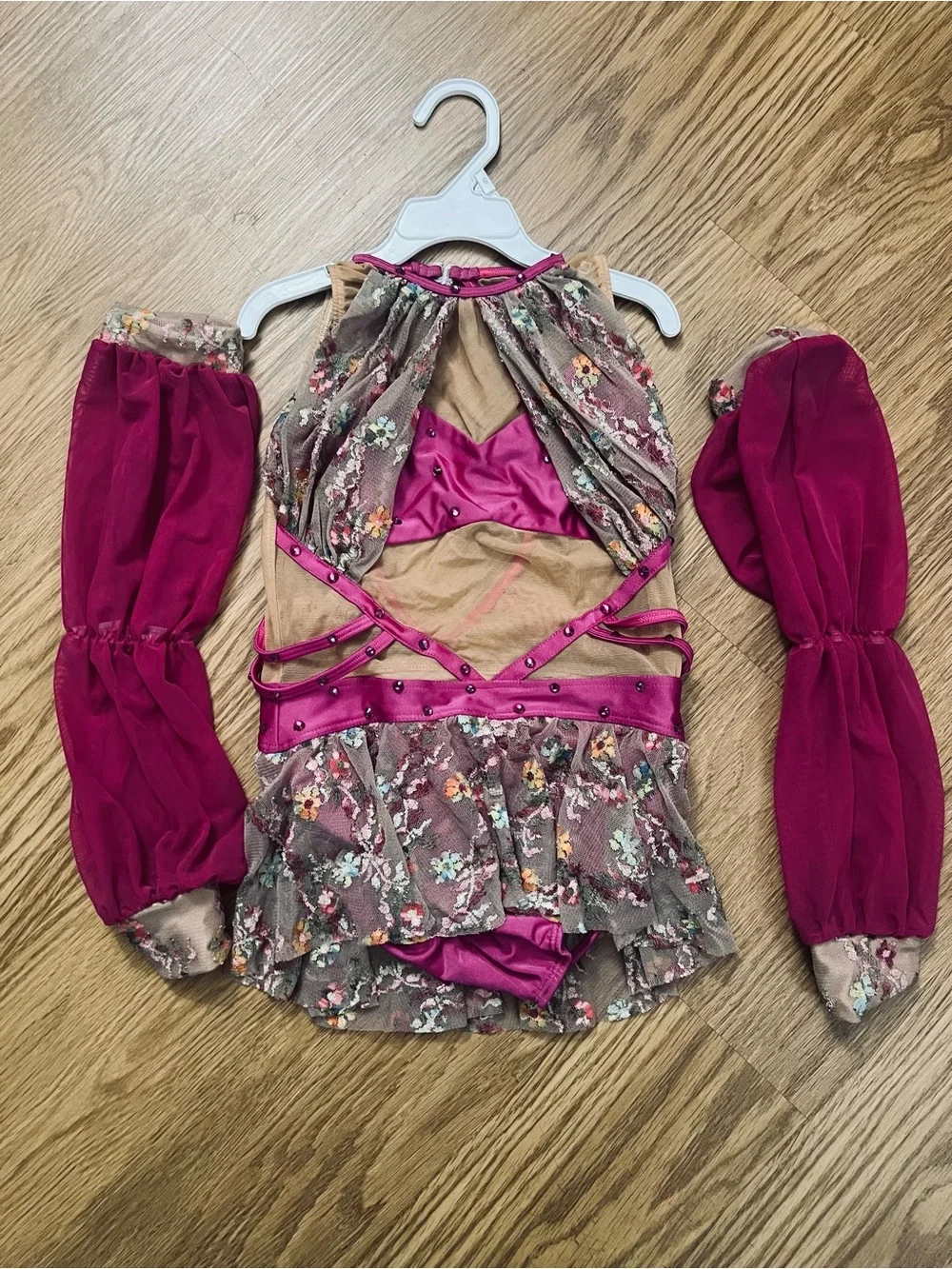 Girl’s Magenta Floral Lace dance costume with Removable Sleeves - child large