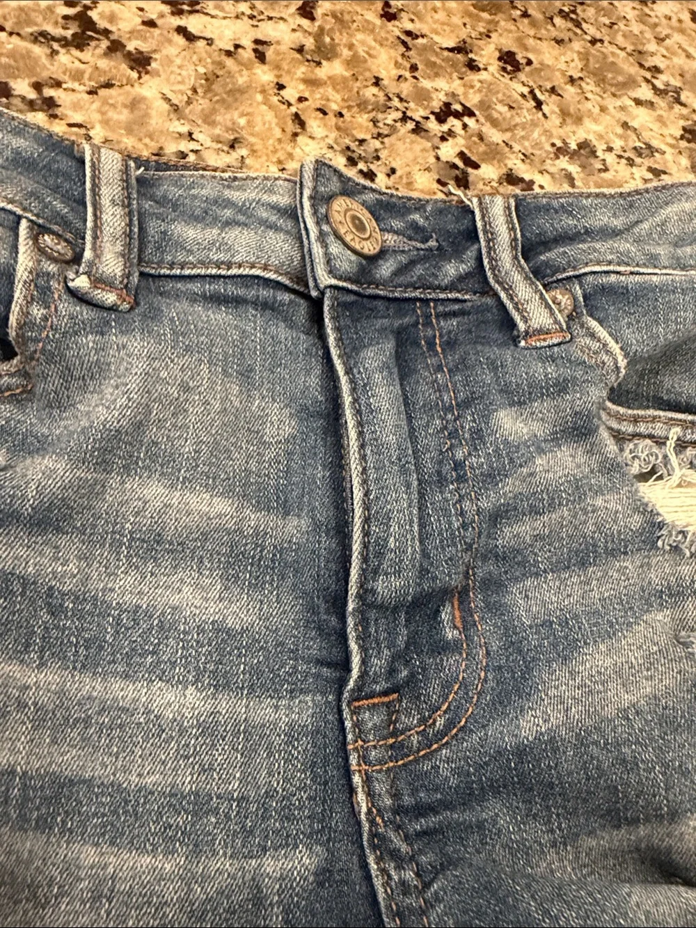 American Eagle Outfitters mid rise