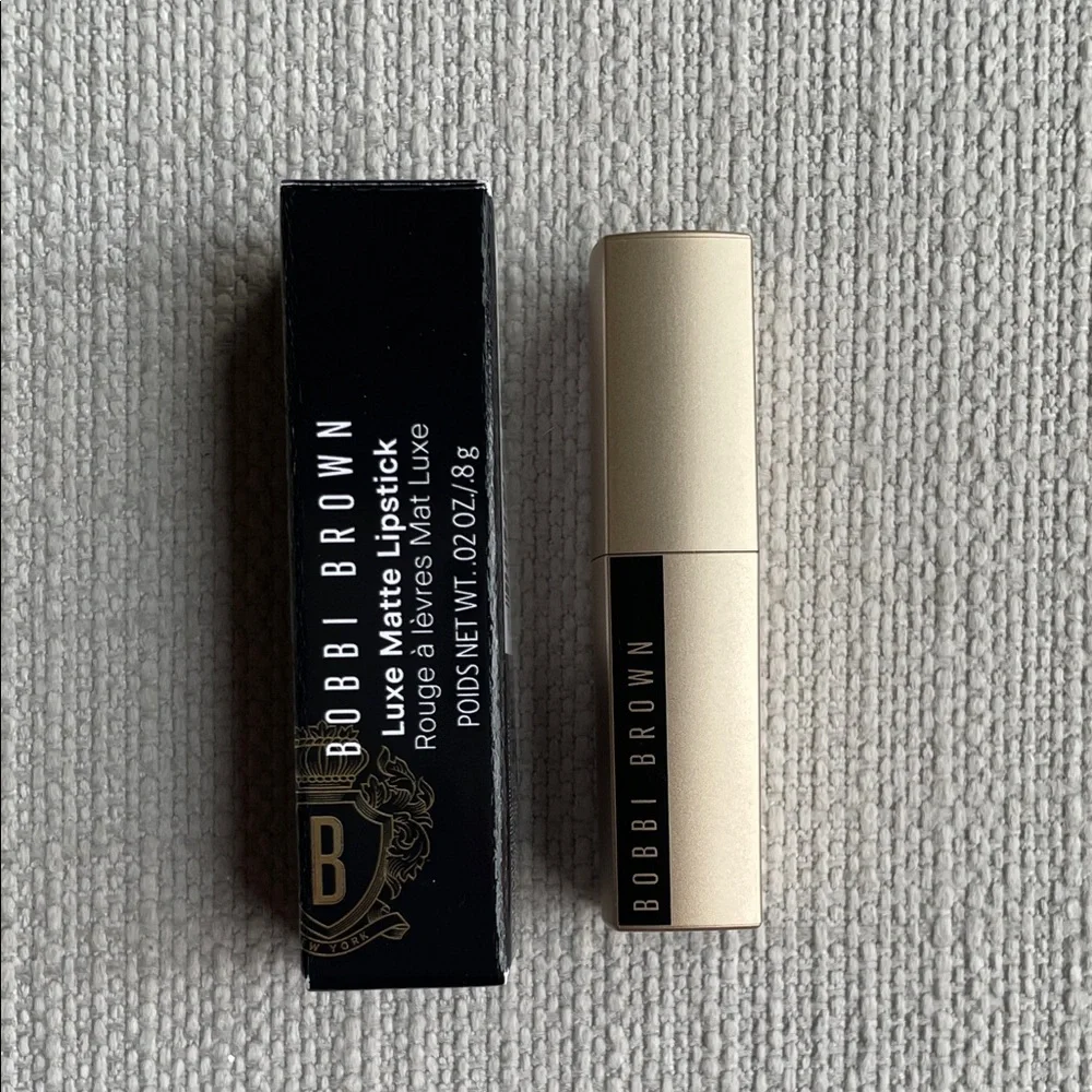 Bobbi Brown brand new