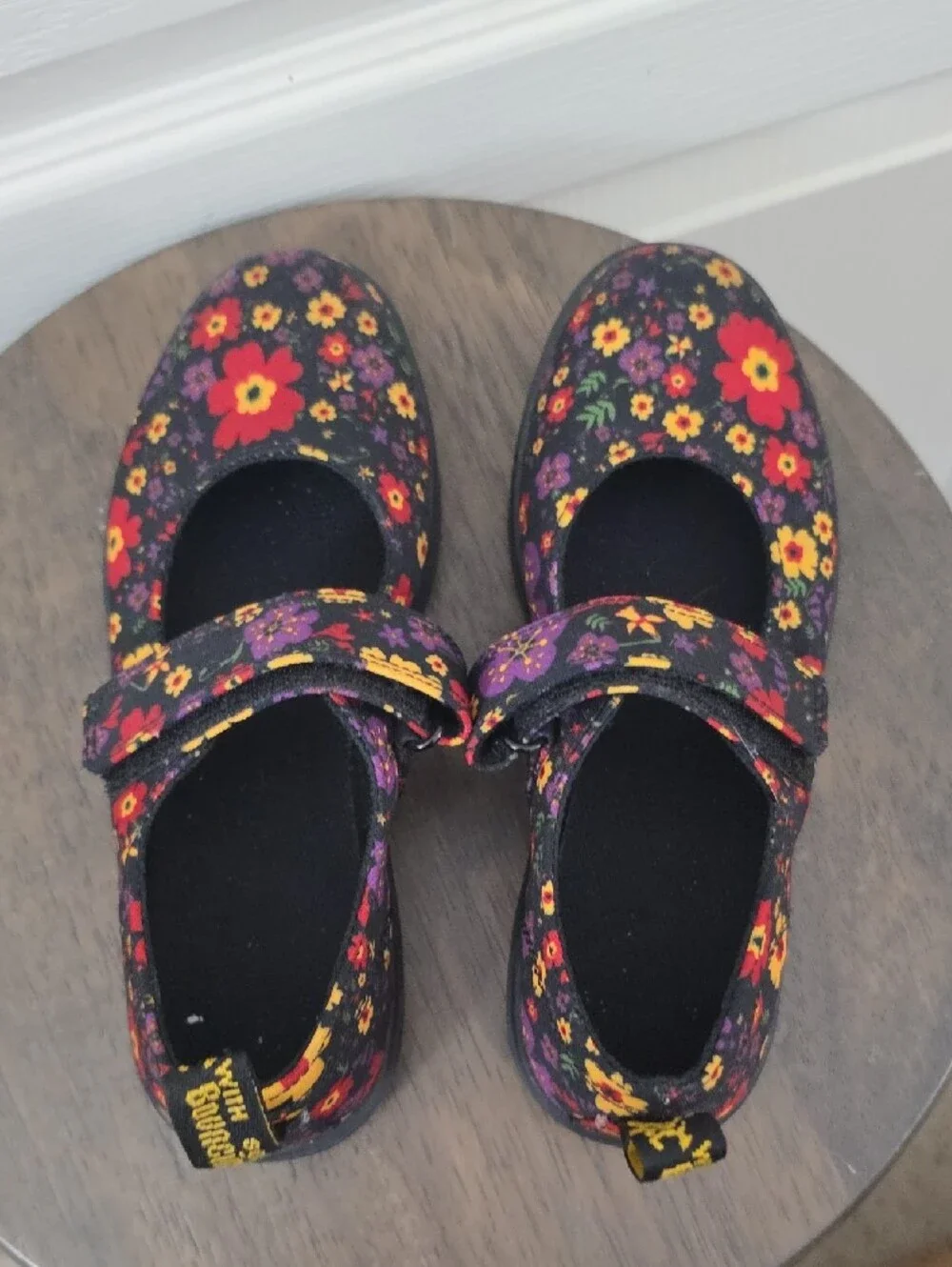 Dr. Martens | Berry Kids Floral Canvas Mary Jane Shoes in Black/Purple Size 2