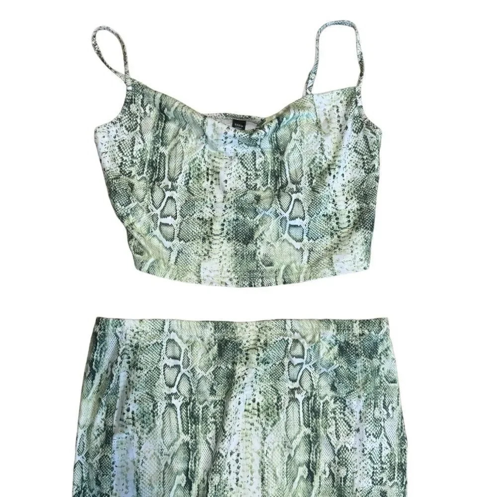 SHEIN green animal