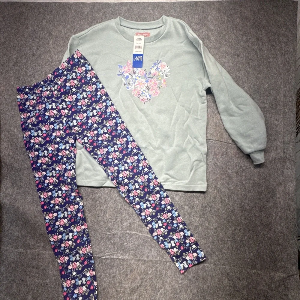 BCBG Girls 2pc Set Pale Aloe Sweatshirt Floral Leggings Size L 14/16 1628977 NEW