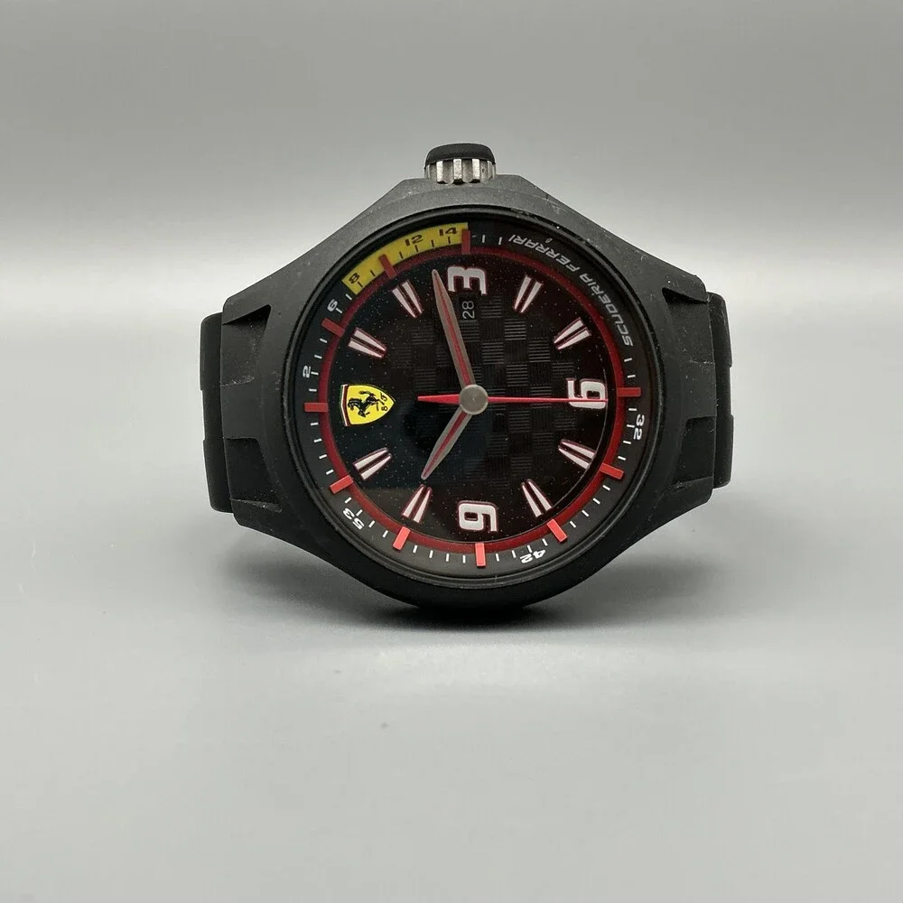 Scuderia Ferrari Mens Watch 42mm Black Dial Rubber Strap Date Logo New Battery