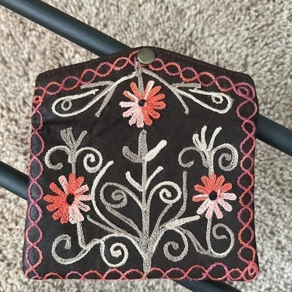 Artisan new embroidered