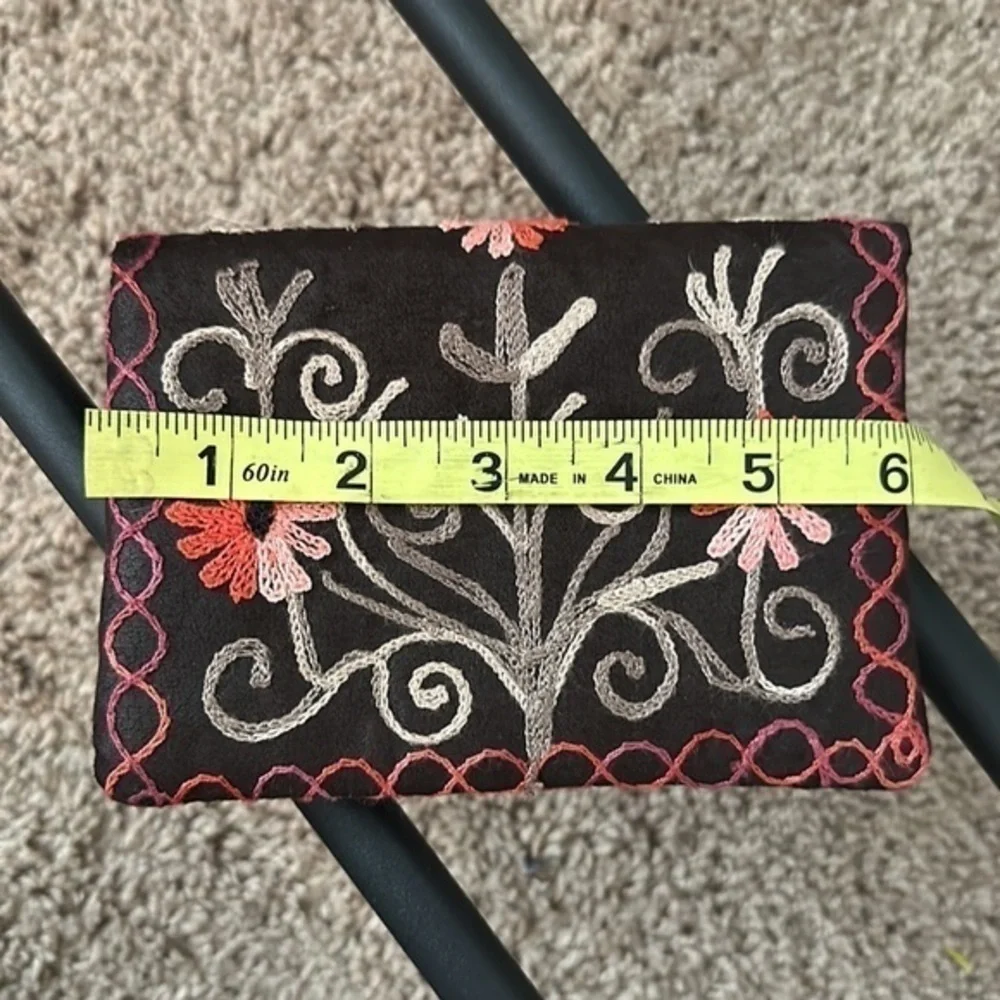 Artisan new embroidered