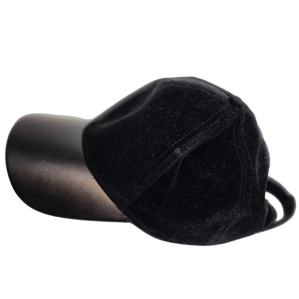 D&Y black baseball