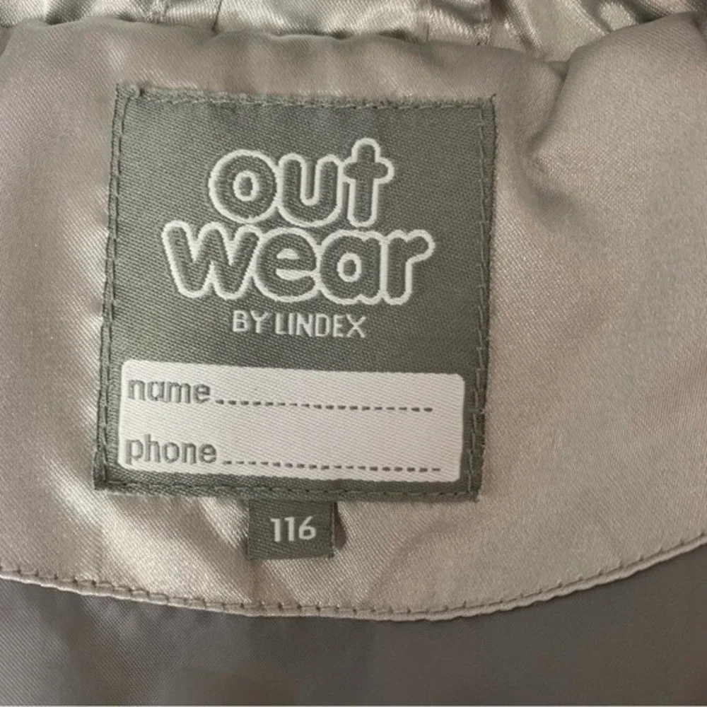 Lindex Girls Puffer Jacket 116 US 6 Gray Metallic Warm‎ Hooded Winterwear