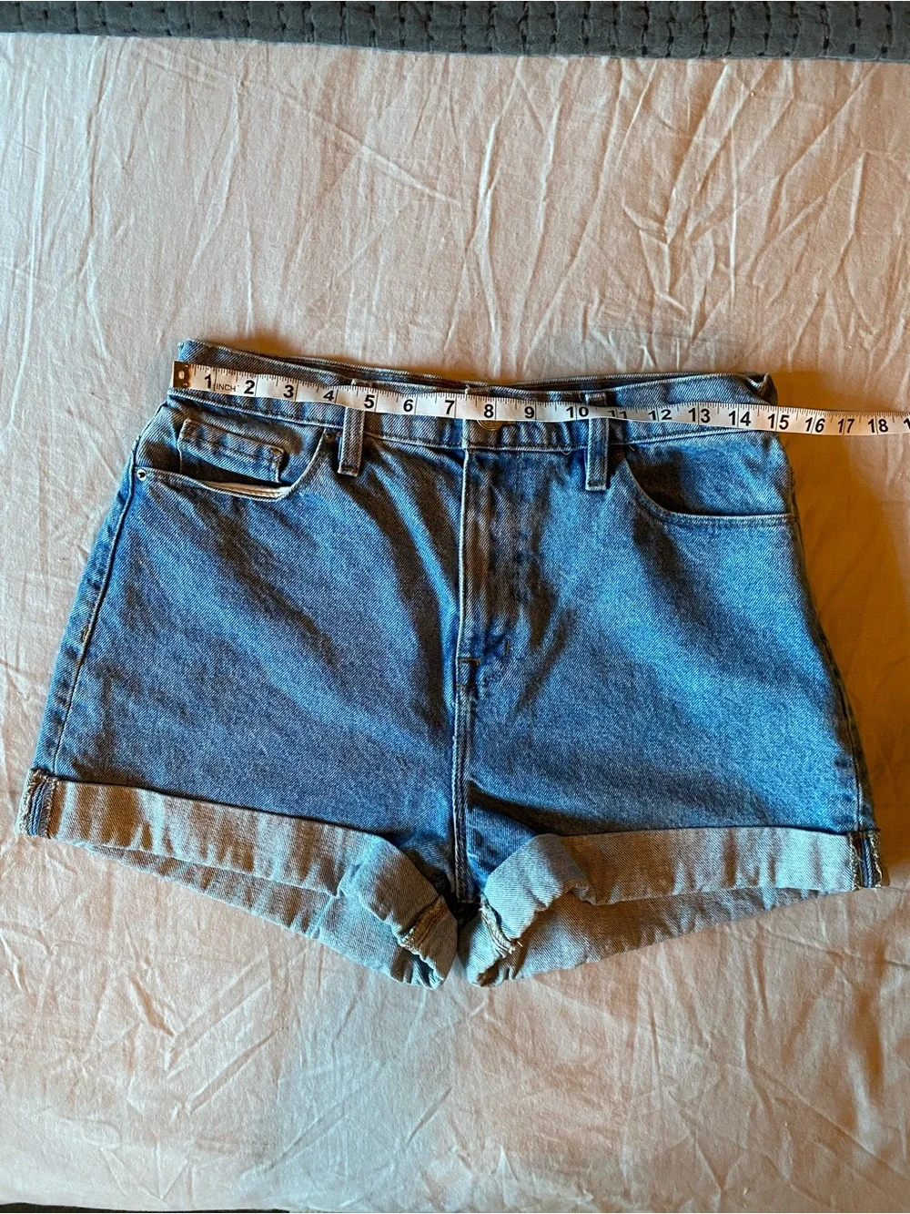 BDG High-Rise Rolled Hem Denim Shorts - Blue Size 29 W