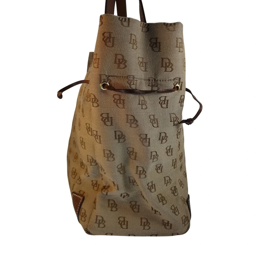 Dooney & Bourke dooney bourke