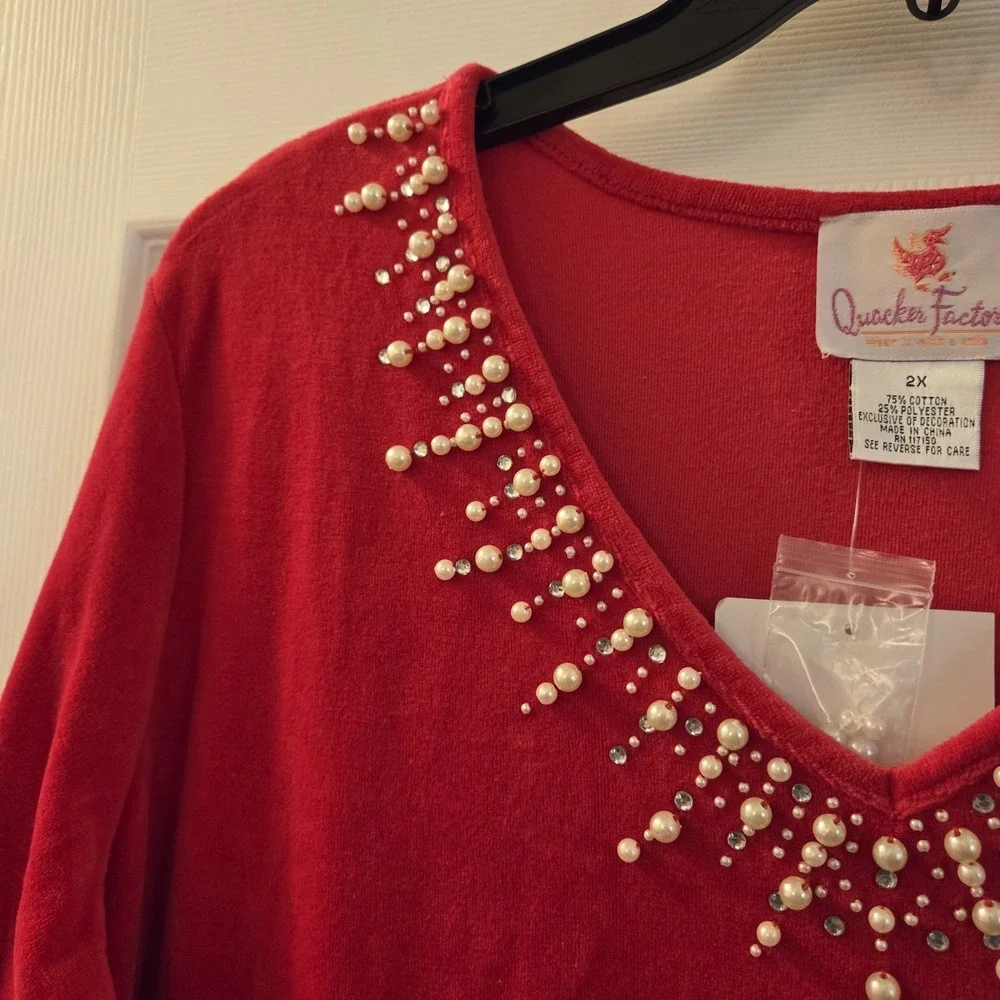 Quacker Factory sz 2X red velour/fleece pearl embellished top‎ NWT holiday